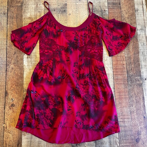 Free People Red Paint Splatter Mini Dress Cold Shoulder Embroidered Pleated 4 - Picture 10 of 10